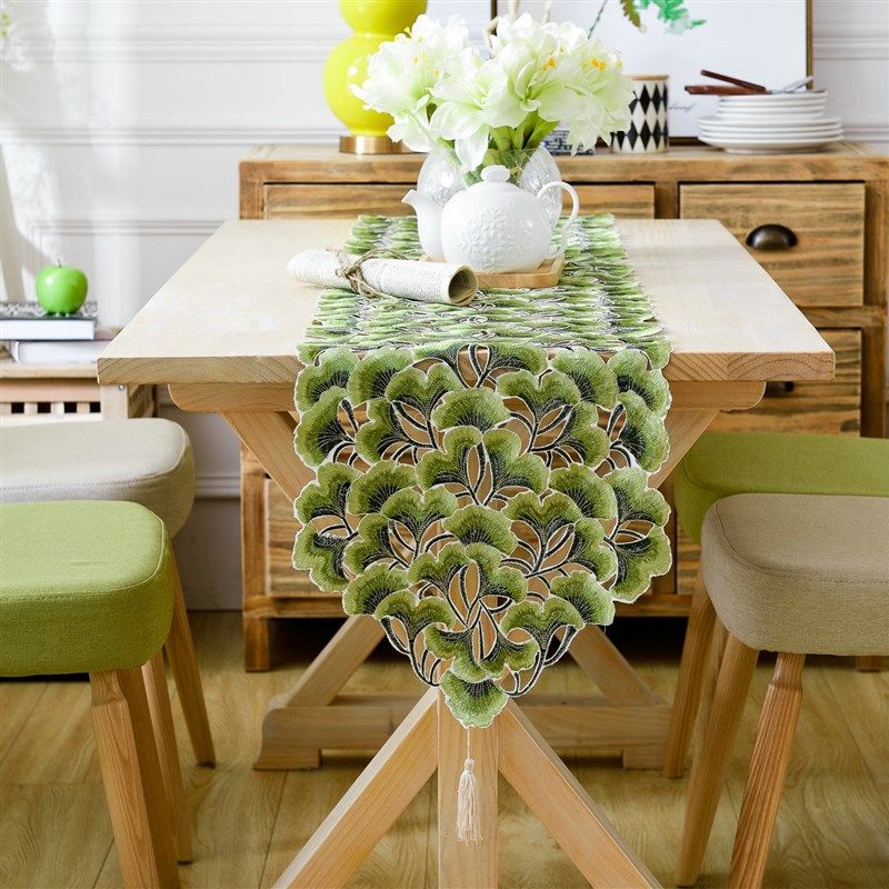 电视柜桌布奢华满工绣花茶几布绿色桌旗布刺绣镂空餐桌垫布艺田园