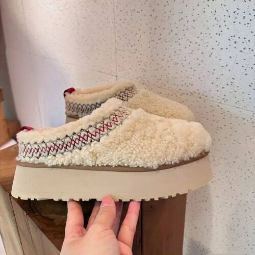 2024 New Womens Fur Slippers and Ankle Boots Platform Shoes