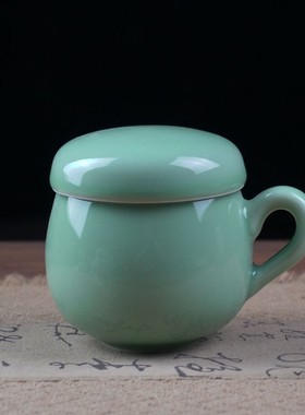 御茗青瓷茶杯陶瓷带盖过滤茶杯家用办公室泡茶杯花茶杯冰裂同心杯