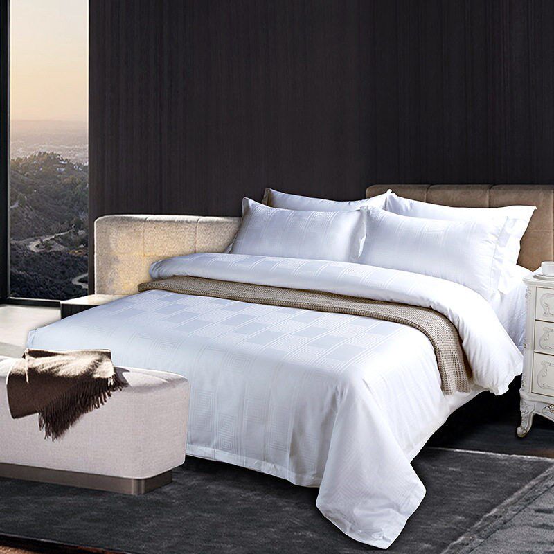Hotel bedding cotton embroidery satin quilt cover embroidere