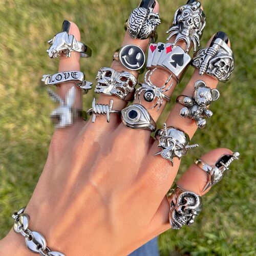 Ins Gothic Punk Heart Grog Skull Rings for Women Men Vintage
