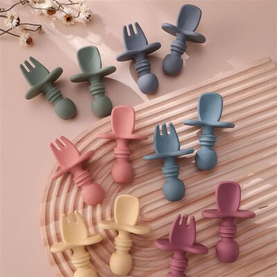 Color Kids 2PCS Silicone Baby Tableware Set Soft Fork Spoon