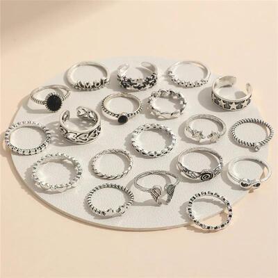 19 PCS Retro Punk Finger Ring Set For Women Vintage Heart Wi