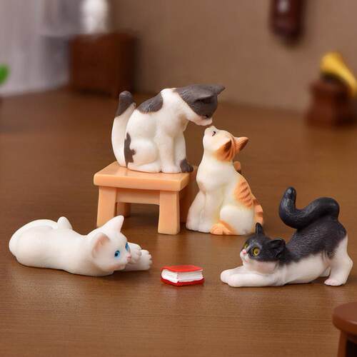 Gift Ornament Mini Home Decor Figurines Miniature Cute 1PC C
