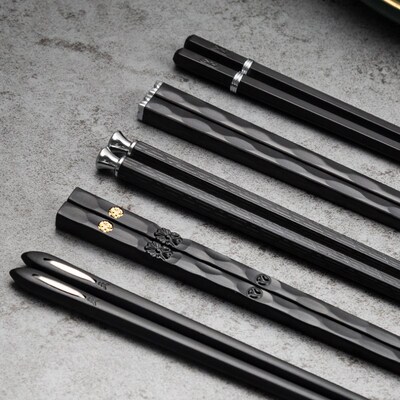 5 Pairs Japanese Chinese chopsticks Sushi Sticks Reusable Me