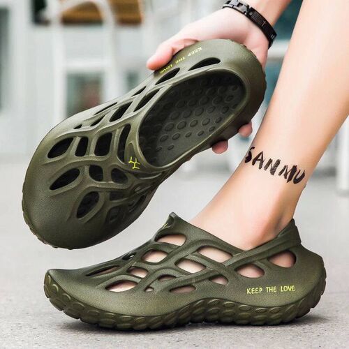 Summer Men Sandals Light EVA Mens Casual Shoes Hole Shoes