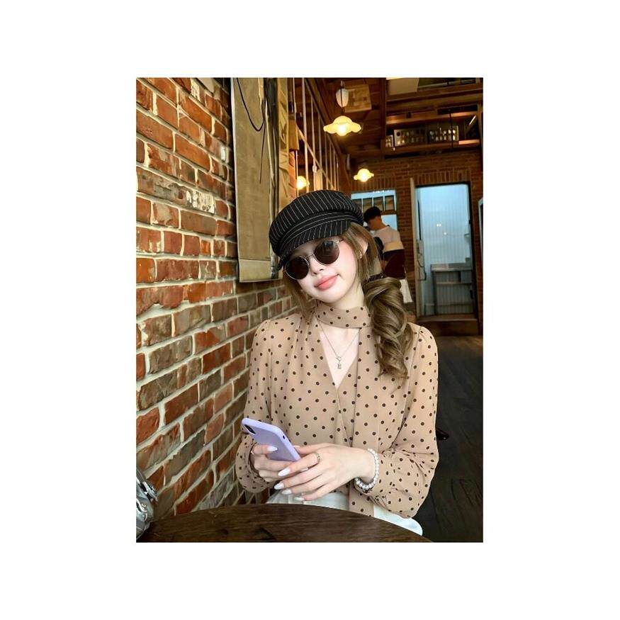 咖色系带领波点飘带长袖