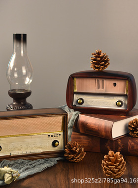 复古老式收音机怀旧老物件摆件家居用品客厅咖啡店装饰艺术小雕像