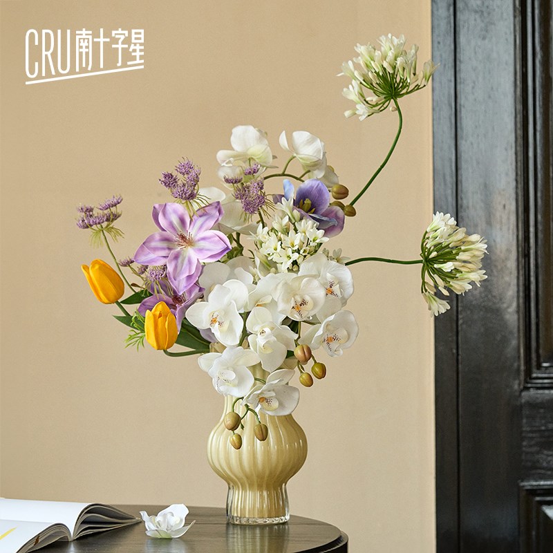 法式高端仿真花摆件假花摆设高级感仿生花束手捧花家居软装摆件