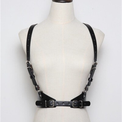 New Luxury Womens Harness Bra Lether Suspenders Fashion Bel