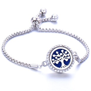 送女朋友镶钻钛钢镂空香薰可打开精油手链欧美可调大小香水手镯潮