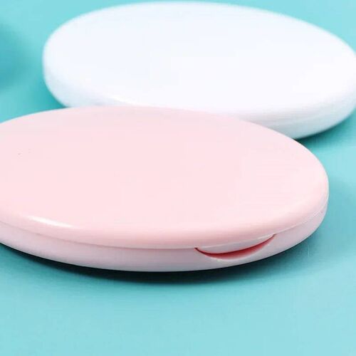 Round Folded Double Sided Mirror Wholesale Cute Mini Clamshe