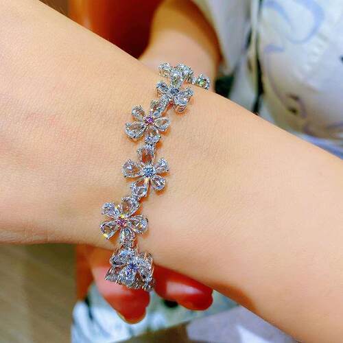 Highend zircon simulation Mosane diamond fivepetal flower