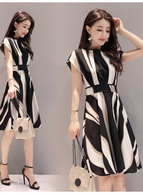 2025 Striped MidLength Dress Summer Casual WaistDefined Chic