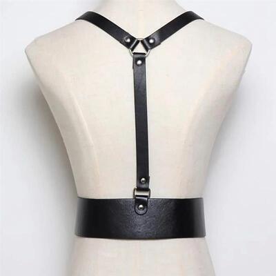 Women Fashion Harness Pu Leather Studded Decor Harness Adjus