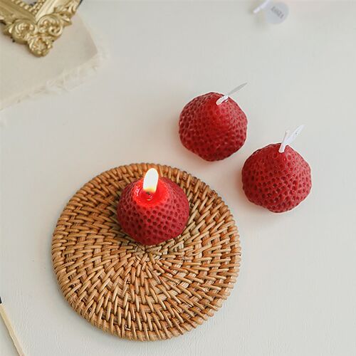 1PC/4PCS Strawberry Decorative Aromatic Candles Soy Wax