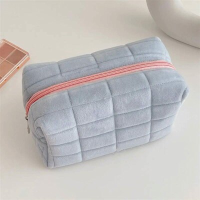 Cute Square Grid Soft Fur Makeup Bag Women Portable Travel