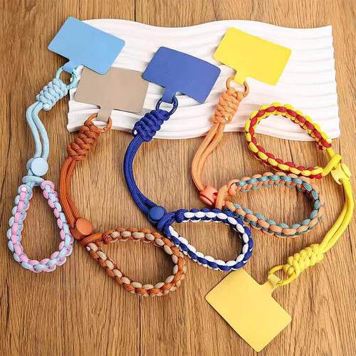 Adjustable short wrist strap, premium phone chain with clip