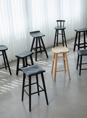侘寂风吧台凳白蜡木碳化家用酒吧奶茶咖啡店吧台椅实木黑色高脚凳