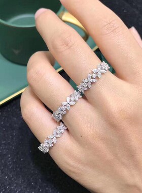 Huitan Romantic Flower Design Bridal Wedding Rings AAA White