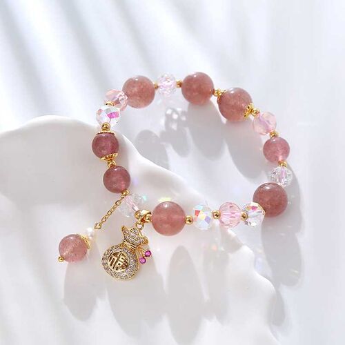 Natural Strawberry Crystal Brlet Female Niche High-end Sense