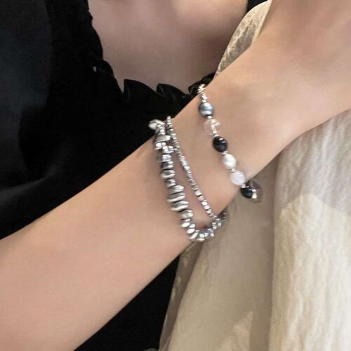 Black Grey Contrast Bead Brlet Womens Autumn and Winter Ins