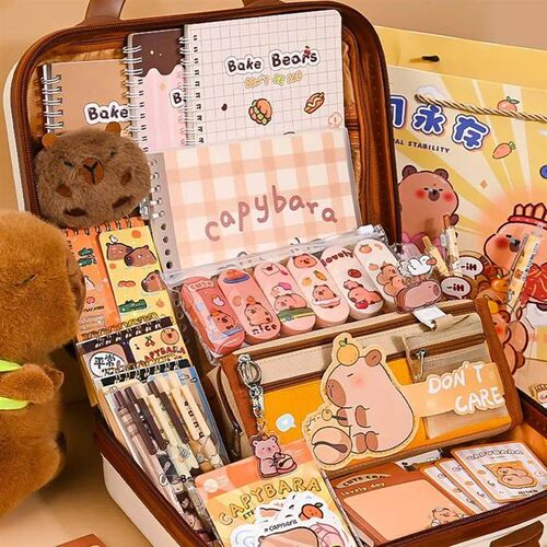 Large Capacity Gift Box Capybara Stationery Set Abundant Cut