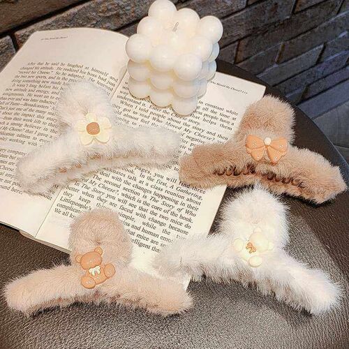 Milk Tea Plush Clip Autumn and Winter Ins Style Hair Clip Ba