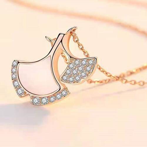 Fanshaped Necklace Womens Clavicle Chain Light Luxury Design