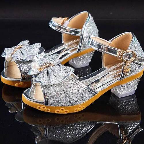 Girls Sandals Summer 2024  New Childrens Princess Shoes Lit