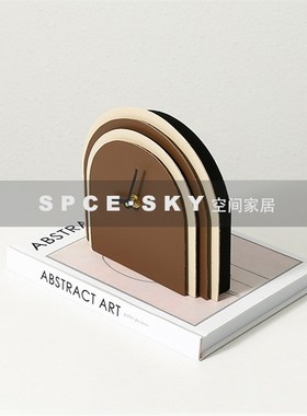 意式极简多层皮革拱形座钟摆件样板房床头柜办公桌面创意家居饰品