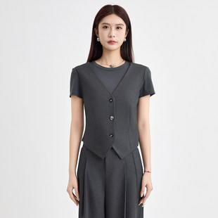 米诗薇正肩短袖t恤女2026春装新款百搭假两件设计感V领上衣女装