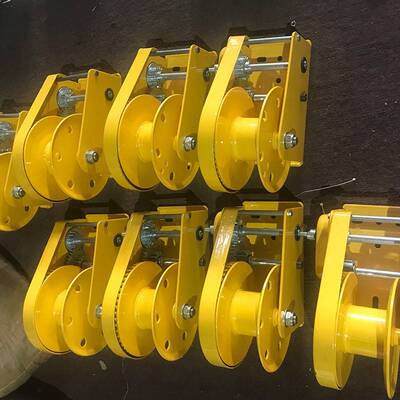 手摇绞盘双自锁352式便携式钢丝向绳小型起机1200磅重260绞0磅手