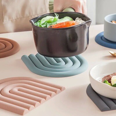Thickened Kitchen Casserole mat Rainbow Silicone Table Mat C