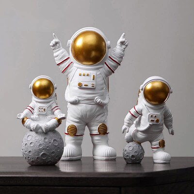 3Pcs Resin Astronaut Figure Statue Figurine Spaceman Sculptu