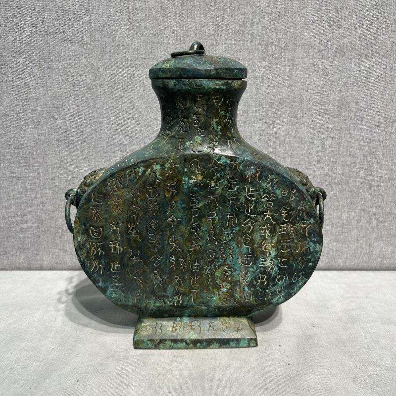 铭文扁壶仿古青铜器酒器古玩居家装饰摆件艺术品礼器