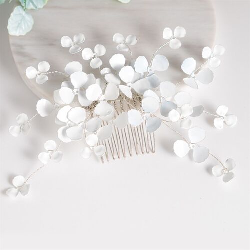 Bridal Hair Accessory Korean White Flower Diamond Hair CombI