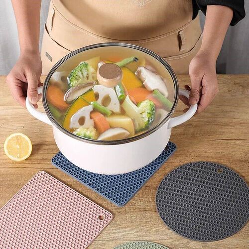 2/4 PCS Multifunction Heat Resistant Silicone Mat Drink Cup