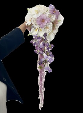 高级感紫色瀑布仿真花婚礼新娘水滴手捧花结婚摄影手捧花领证花束