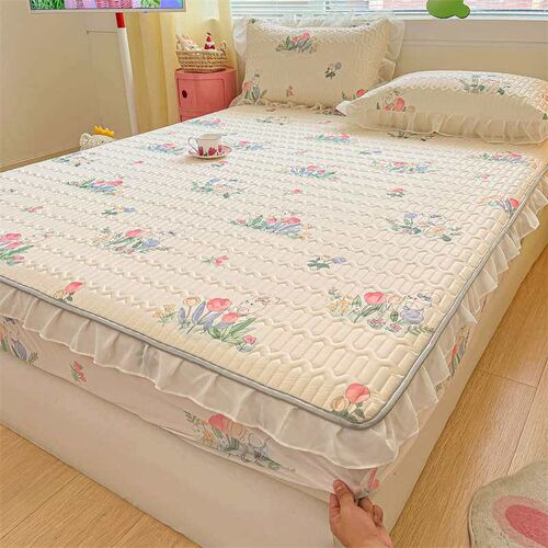 Summer Latex Ice Silk Mat Three-piece Set Bed Cover Lace Sin