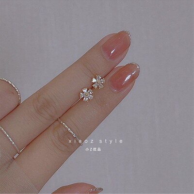 Zircon Mini Flower Studs Simple and Compact Sleep Without Ta