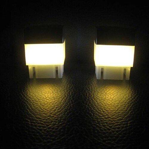 Square Waterproof LED Solar Pillar Light Fence t Pool