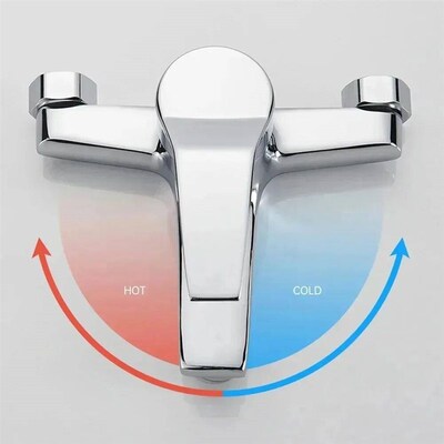 Chrome Bathroom Faucet Bathtub Facuet Wall Mounting Cold and