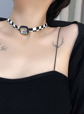 Frigid wind checkerboard leather gemstone inlaid collar neck