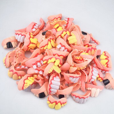 Vampire zombie teeth funny dentures Halloween prank 僵尸假牙