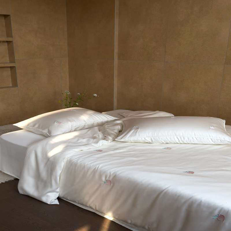 中式国潮风莱赛尔天丝刺绣四件套丝滑凉感裸睡被套床单夏季床品