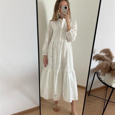 New Women Elegant Embroidered Lace White Female Splicing Dre