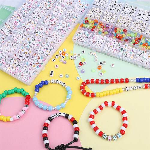 6x6/4x7mm Acrylic Alphabet Letters Numbers Heart Shape Beads