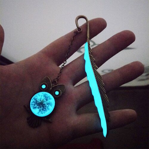 Retro Metal Bookmarks Luminous Feather Book Marks with Owl D