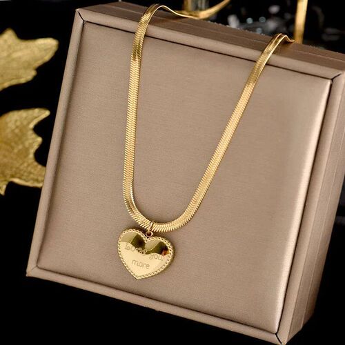 Fashion Luxury 316L Titanium Steel Heart Love Flower Square